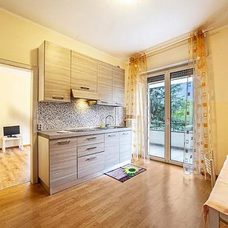 Hubertus 4 Apartment *